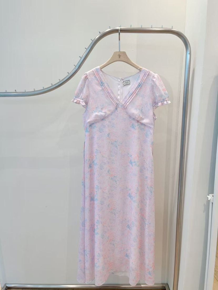 OVE韓國直郵㊣東大門實拍女裝新品時尚人氣推薦熱賣休閑連衣裙OVE連衣裙