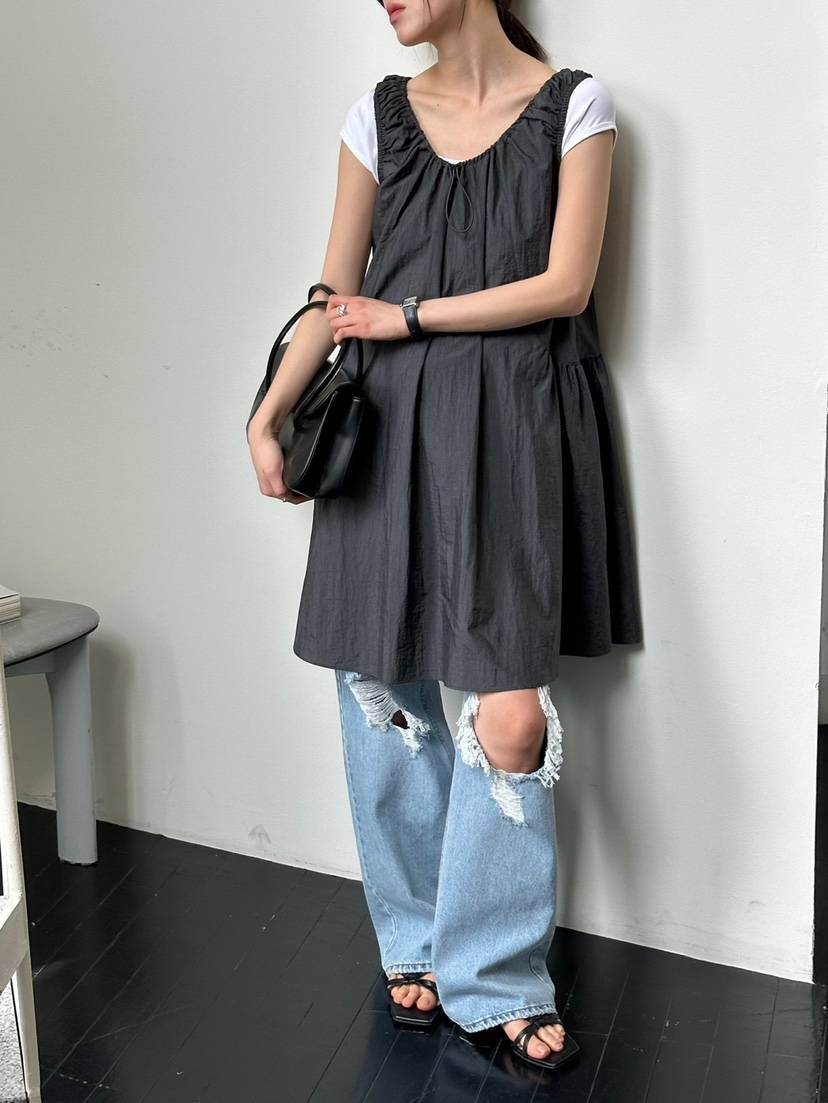 EUM韓國直郵㊣女裝新品休閑25春夏推薦熱賣人氣時尚連衣裙EUM連衣裙