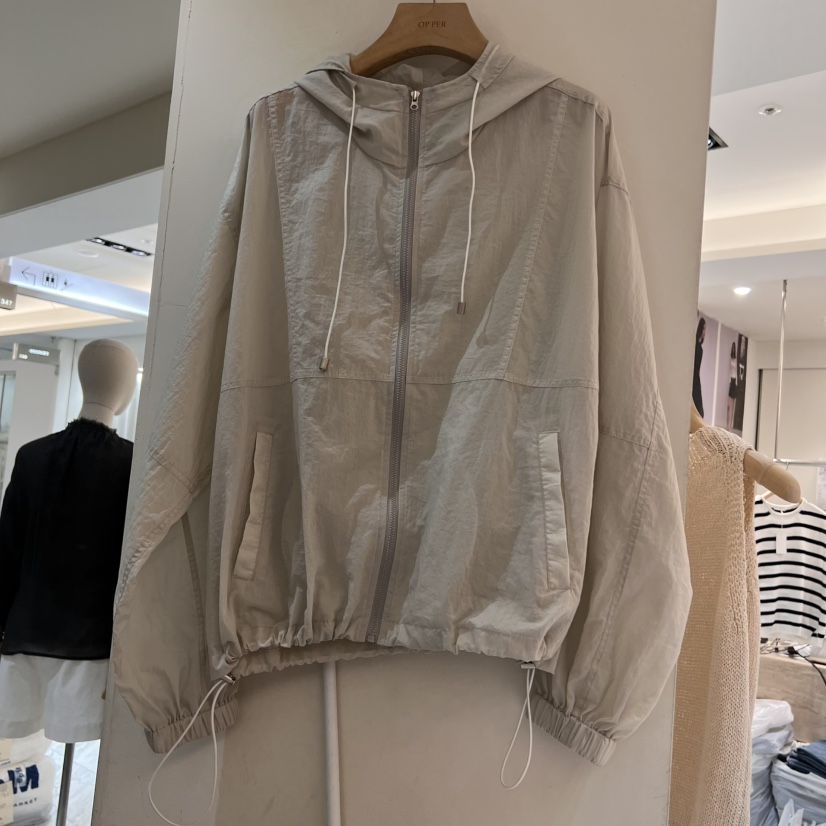 OP PER韓國㊣直郵東大門代購女裝新品休閑25春夏熱賣時尚夾克OPPER-simplebeige夾克