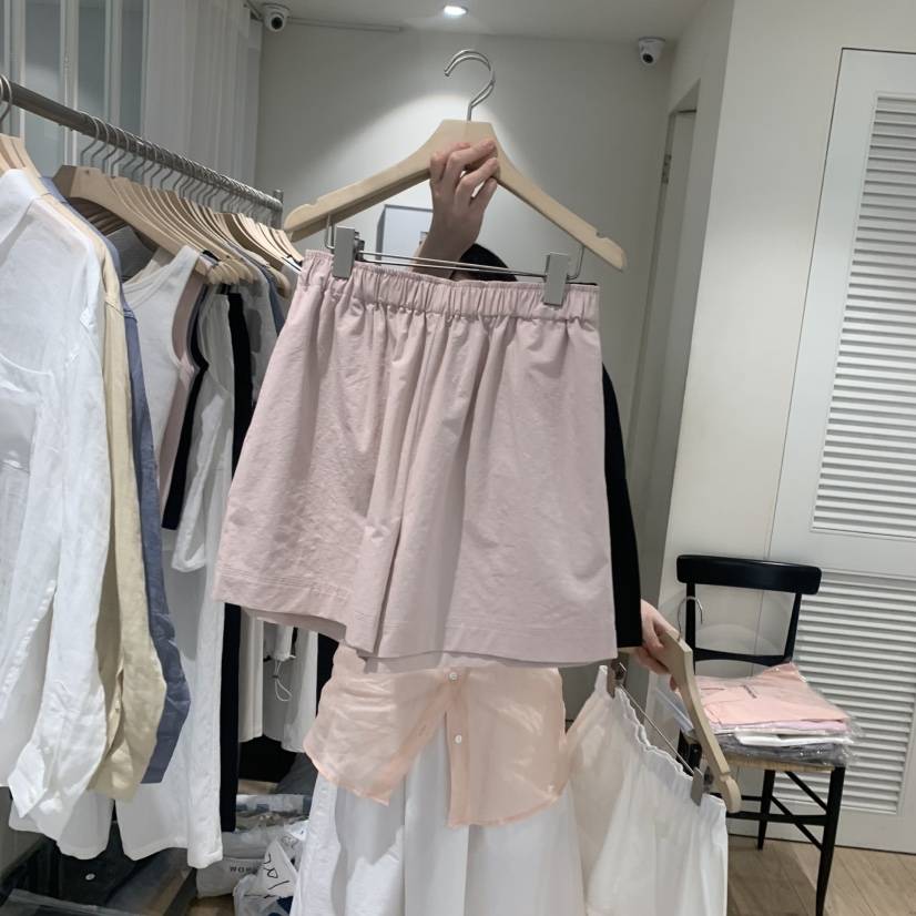 MONIQUE韓國直郵㊣女裝新品熱賣時尚25春夏推薦人氣短褲斜紋布MONIQUE短褲