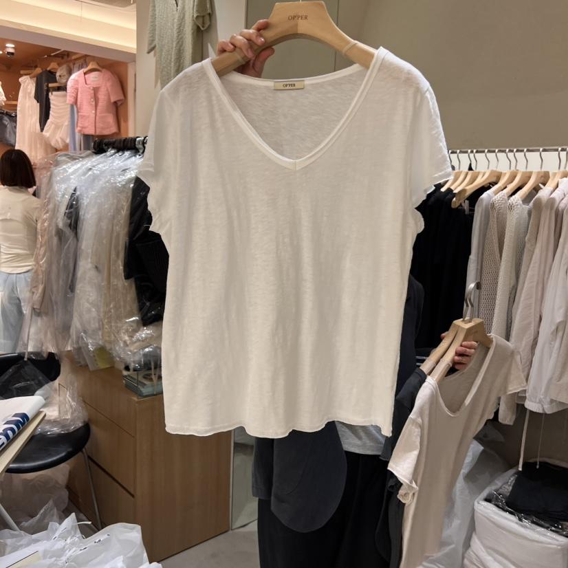 OP PER直郵韓國代購㊣女裝新品時尚25春夏休閑熱賣推薦T恤V領OPPER-simplebeigeT恤