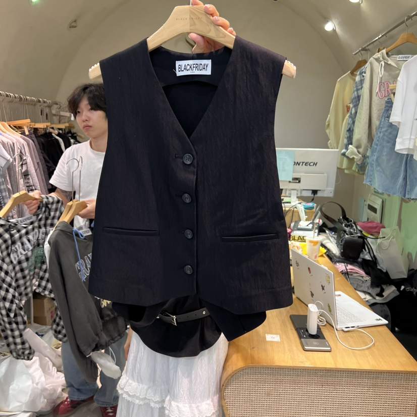 BLACKFRIDAY韓國直郵㊣女裝新品人氣熱賣25春夏推薦馬甲海軍BLACK FRIDAY馬甲