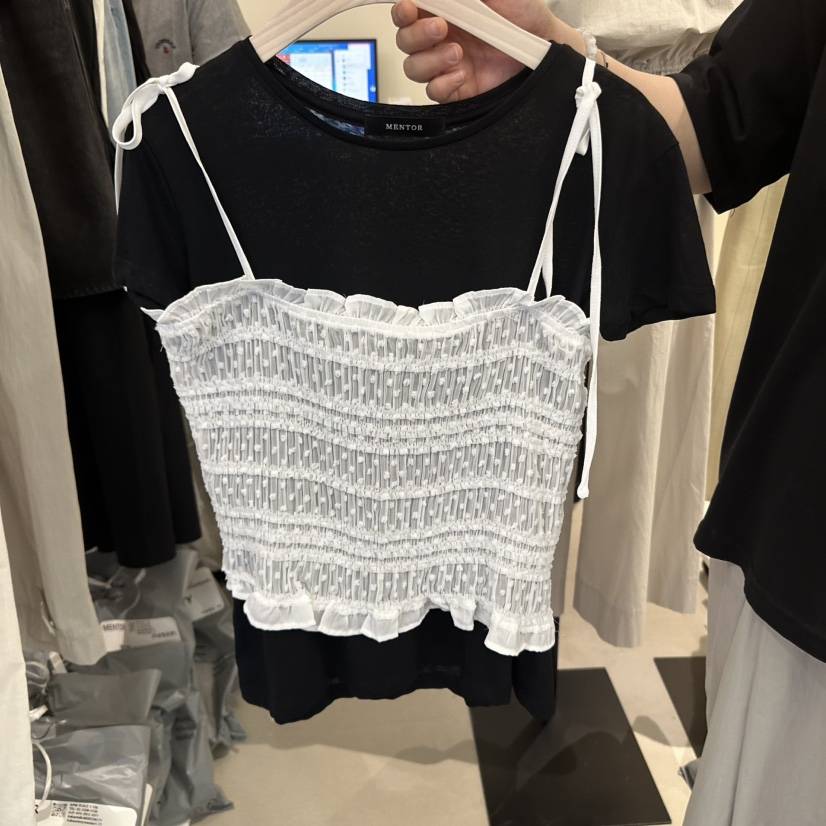 MENTOR東大門直郵女裝新品真品熱賣人氣時尚吊帶背心不含內搭MENTOR吊帶/背心
