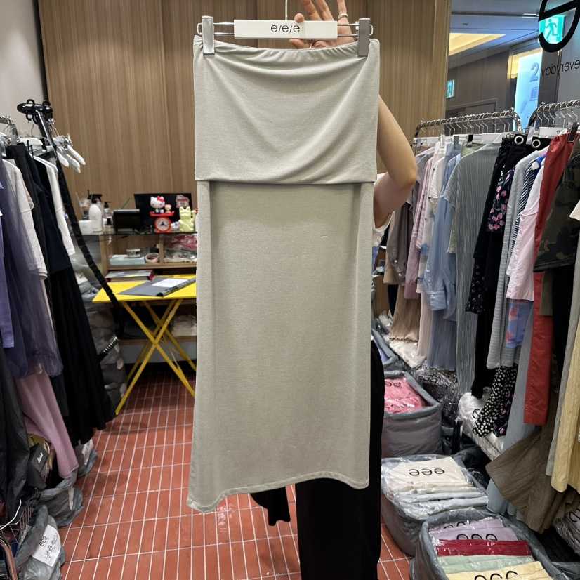E/E/E韓國代購女裝新款時尚真品人氣休閑熱賣推薦25春夏長裙E/E/E長裙