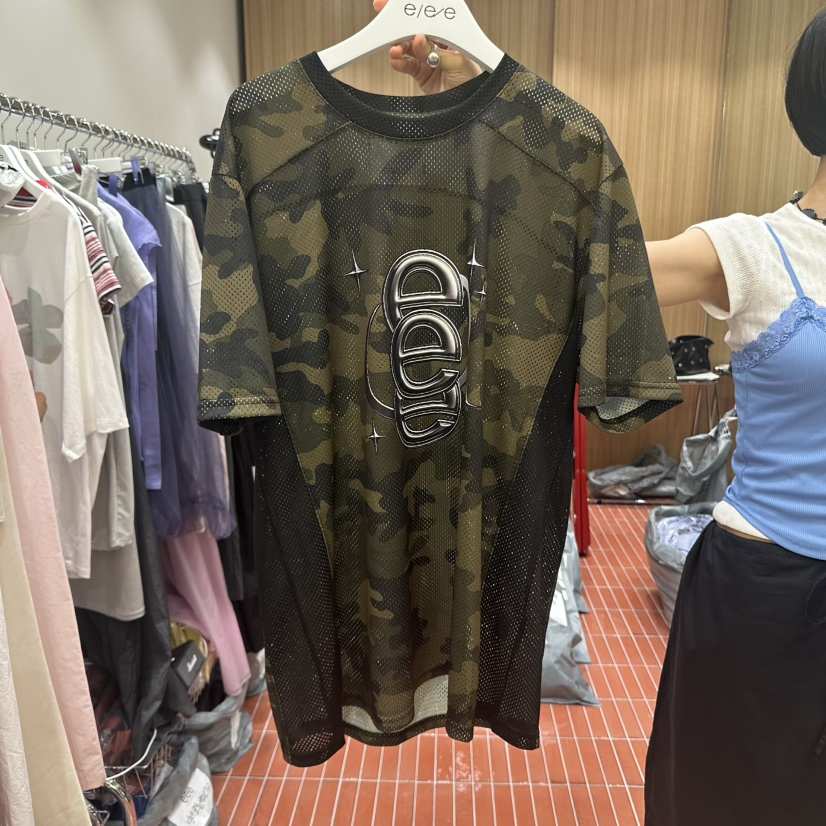 E/E/E韓國代購女裝新品休閑職業時尚真品熱賣推薦T恤迷彩E/E/ET恤
