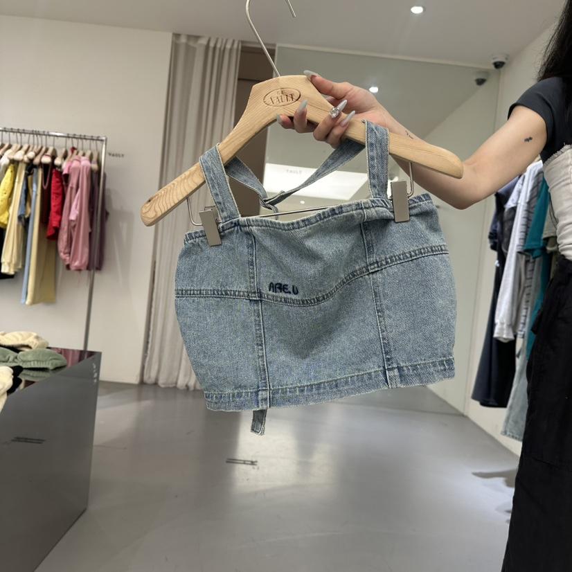 VAULT東大門實拍女士新款職業熱賣休閑25春夏時尚吊帶背心緊身VAULT吊帶/背心