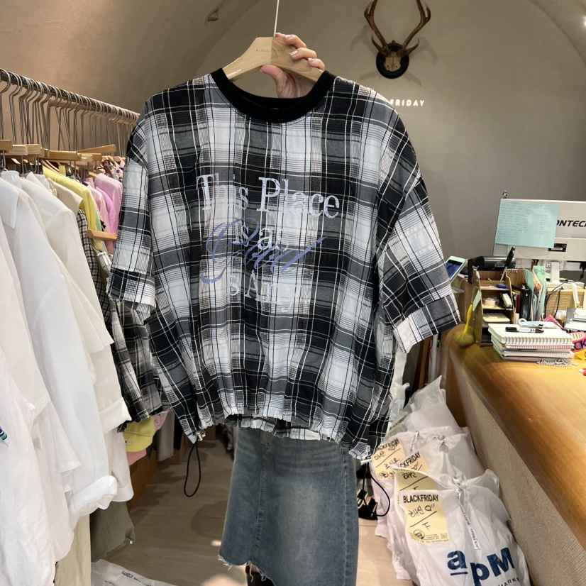BLACKFRIDAY東大門直郵女士新款熱賣人氣時尚25春夏襯衫蕾絲衫BLACK FRIDAY襯衫/蕾絲衫