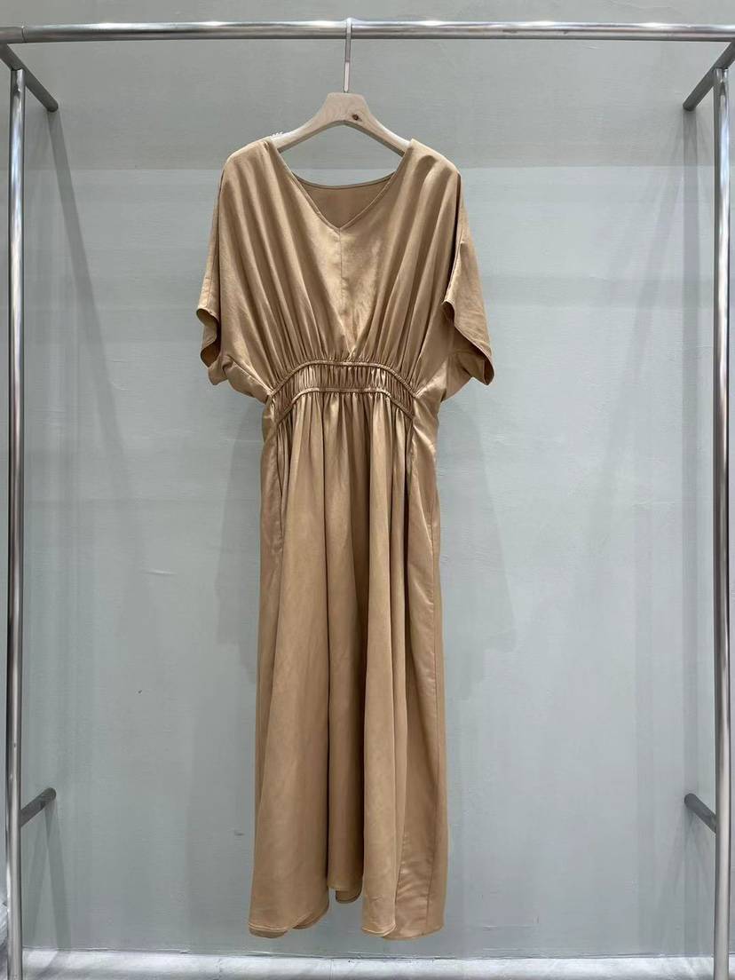 MU i東大門直郵女士新品人氣熱賣時尚真品25春夏職業連衣裙Mu:i-Q連衣裙