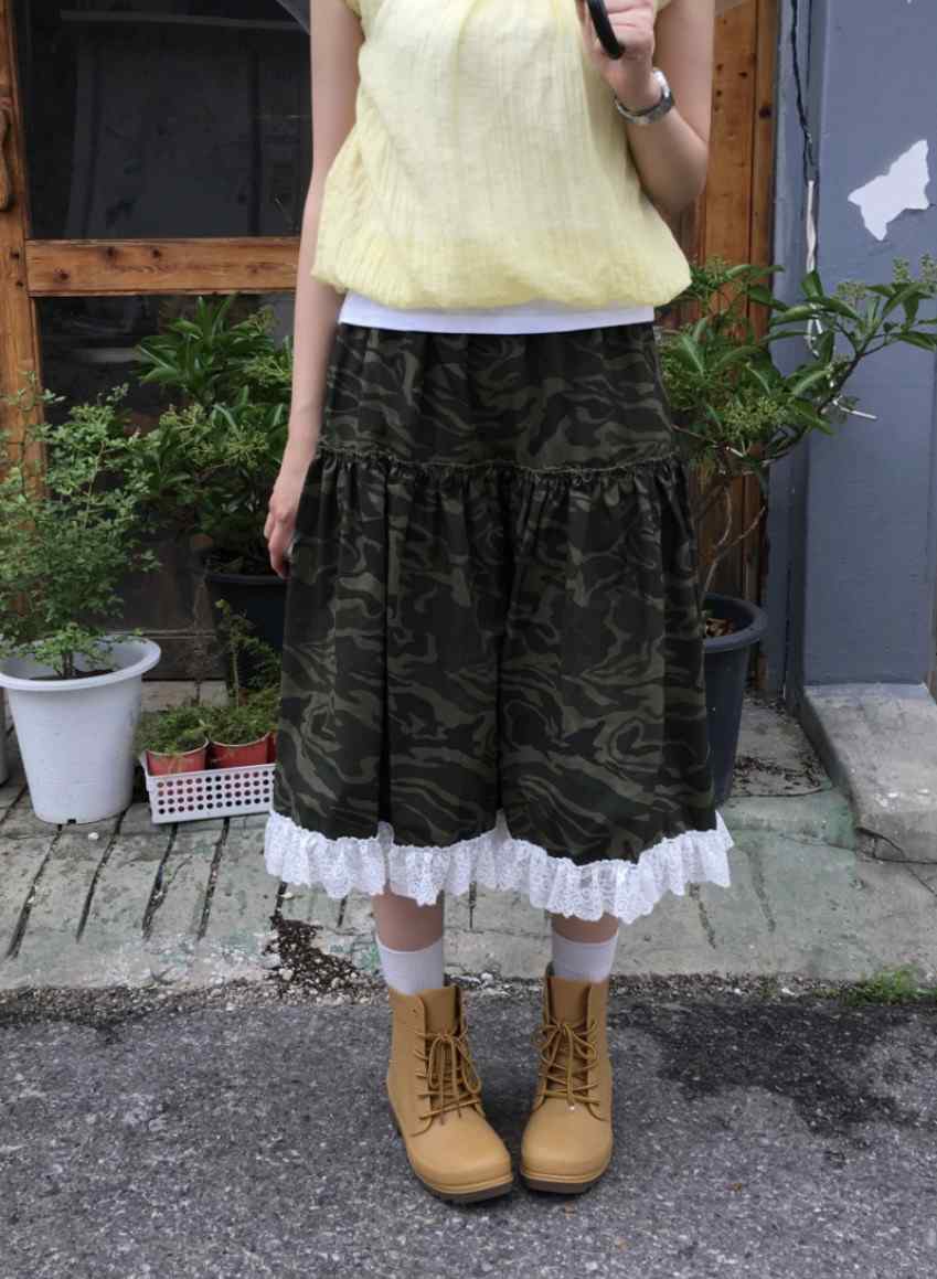 I I東大門㊣直郵女士新品25春夏職業半身裙中短裙迷彩蕾絲ITSSONG半身裙/中短裙