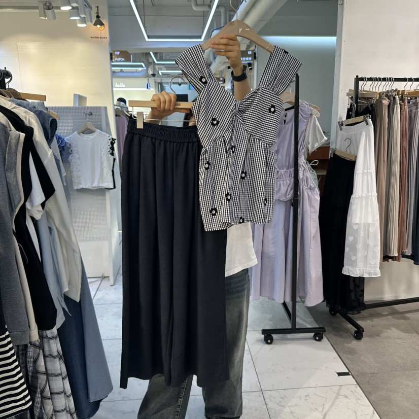 DREAM GIRIS東大門㊣直郵女士新款職業熱賣套裝刺繡套裝格紋DREAM GIRIS/HOT PLACE套裝
