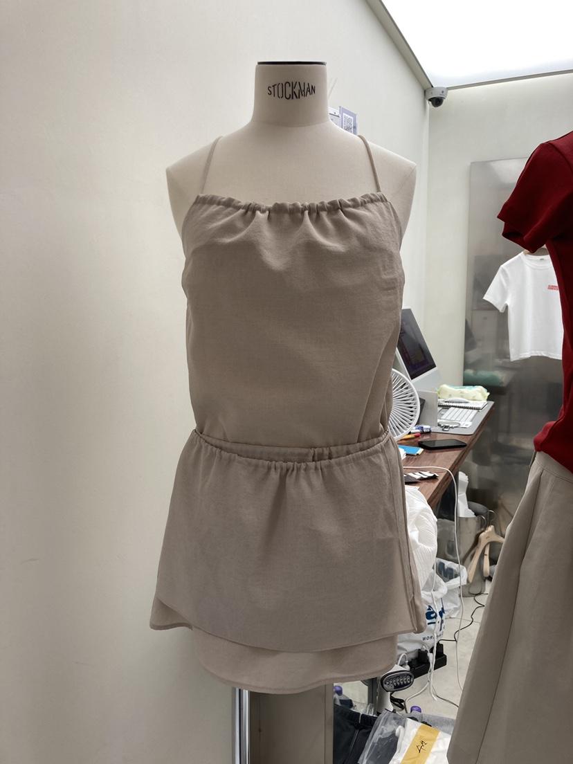CURVY東大門㊣實拍女裝新品25春夏時尚真品休閑熱賣連衣裙褶皺CURVY連衣裙