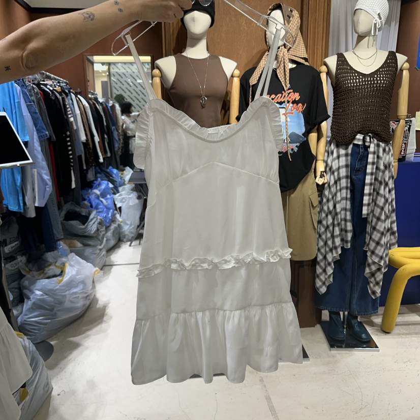 AMOUR東大門㊣代購女裝新品推薦25春夏時尚人氣連衣裙荷葉邊AMOUR連衣裙