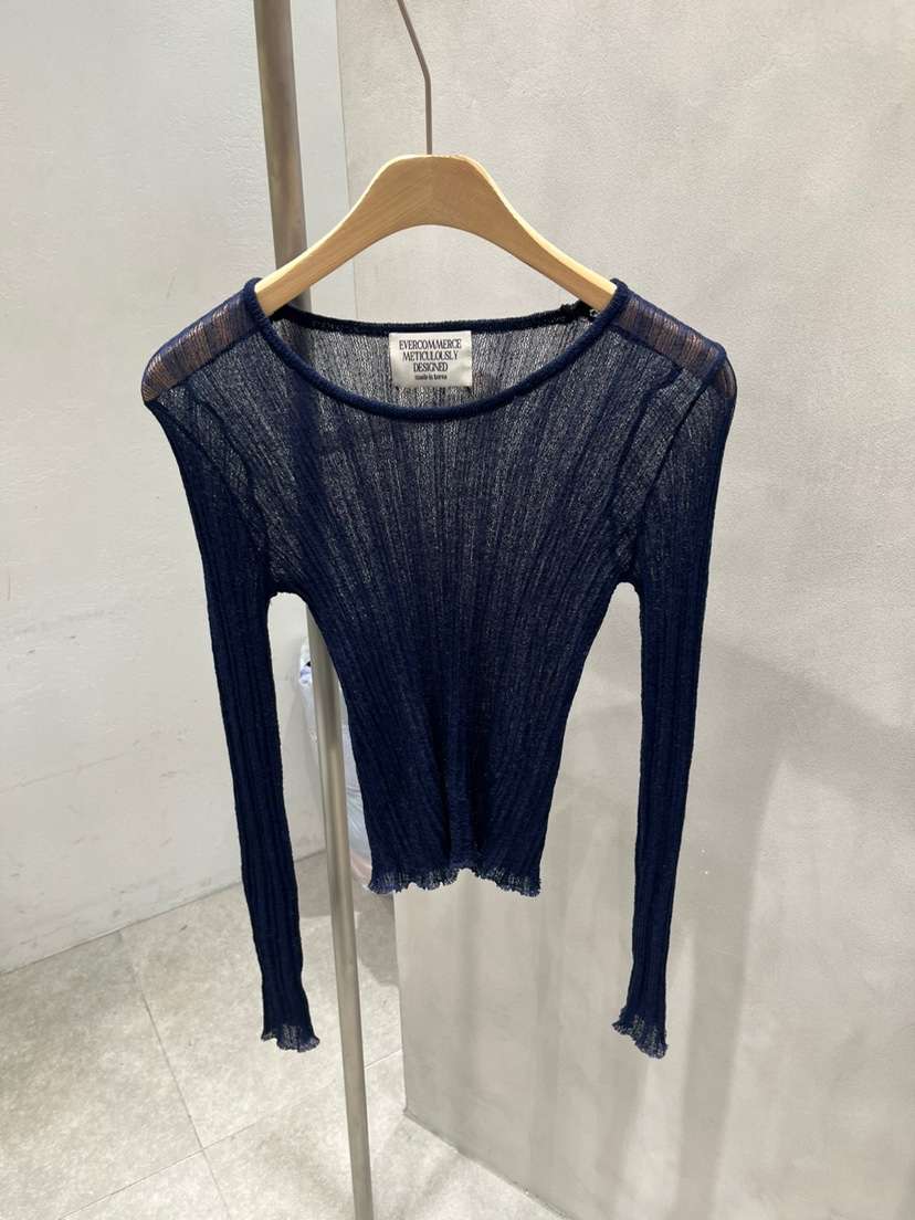 EVERCOMMERCE METICULOUSLY DESIGNED韓國代購㊣女裝新品熱賣針織衫EVERCOMMERCE METICULOUSLY DESIGNED針織衫