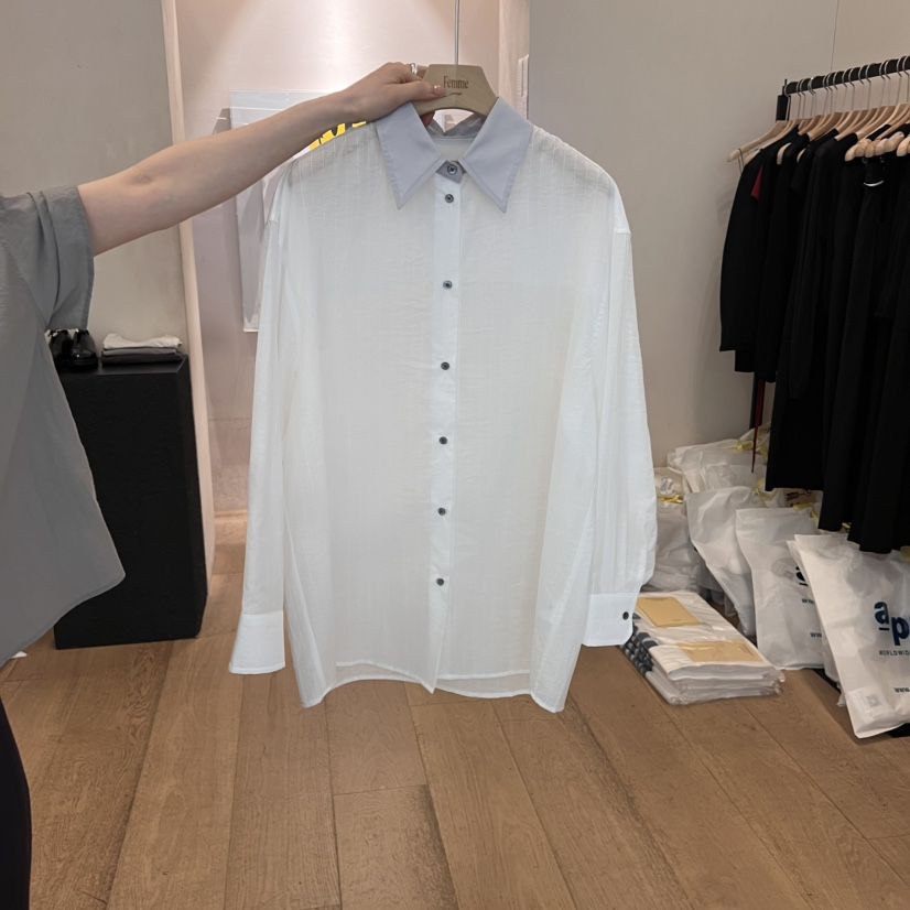 LA MAGIE FEMME東大門㊣實拍女裝新品熱賣真品襯衫蕾絲衫Lamagie Femme襯衫/蕾絲衫