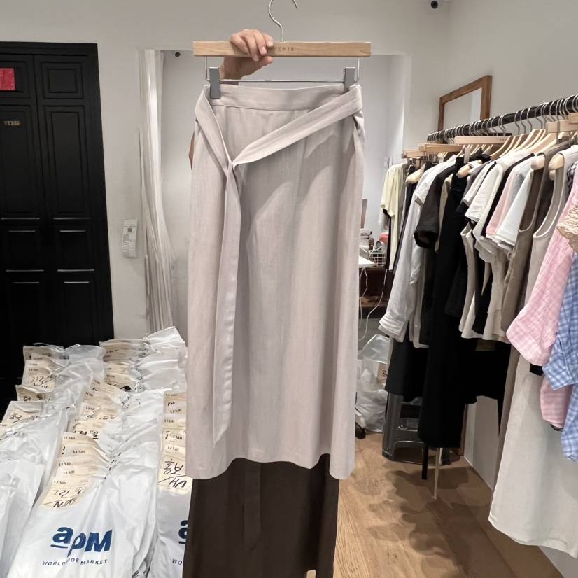 VENIR-a韓國直郵㊣女士新品人氣職業25春夏熱賣半身裙中短裙VENIR-a半身裙/中短裙