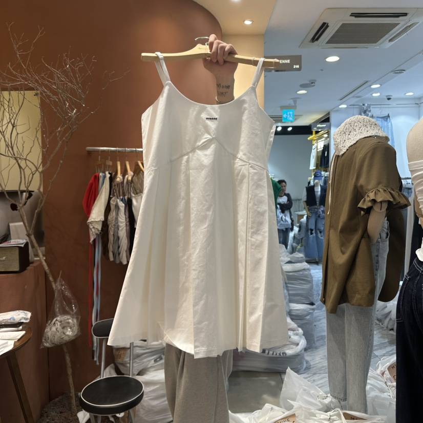 MIENNE韓國直郵㊣女裝新品時尚休閑25春夏推薦人氣連衣裙褶皺MIENNE連衣裙