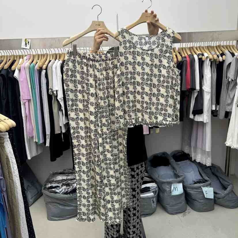 SPECIAL東大門㊣直郵女士新品熱賣推薦真品休閑人氣時尚套裝SPECIAL套裝