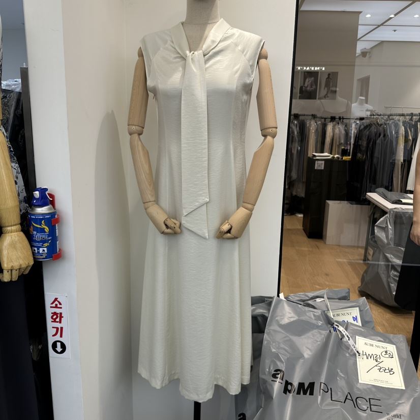 aube nunt韓國直郵㊣女裝新款推薦職業熱賣真品時尚連衣裙aube nunt連衣裙