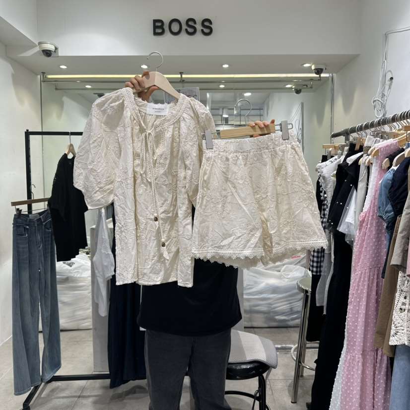 DREAM GIRIS東大門㊣直郵女裝新款25春夏真品套裝刺繡套裝DREAM GIRIS/HOT PLACE套裝