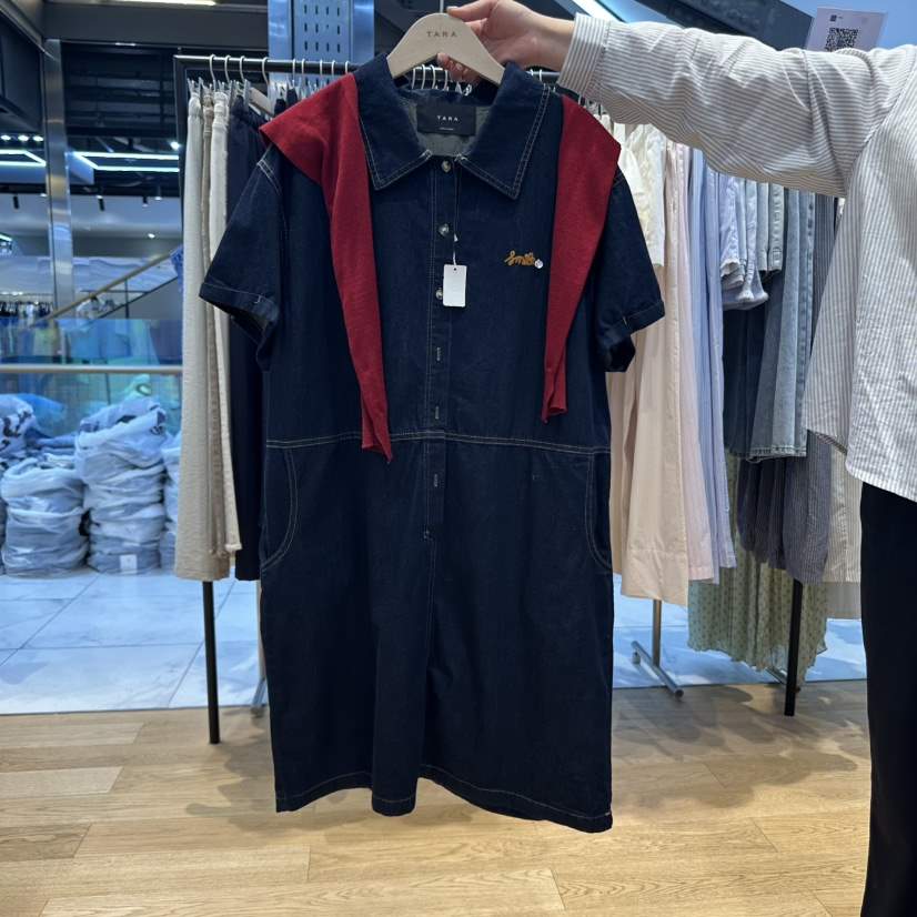 TARA韓國代購㊣女士新品人氣熱賣真品25春夏休閑連衣裙披肩TARA連衣裙
