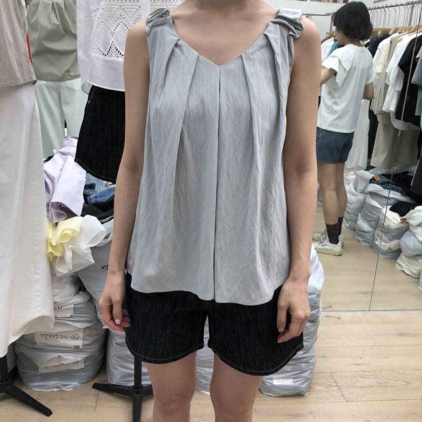 MOI-A東大門㊣代購女士新款真品25春夏休閑推薦熱賣吊帶背心MOI-A吊帶/背心