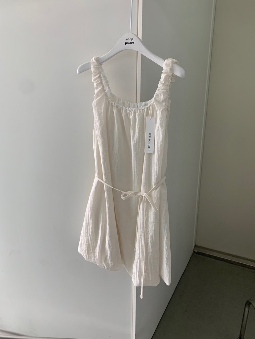 SHOP POSTER韓國代購㊣女士新品人氣25春夏吊帶背心含腰繩SHOP_POSTER吊帶/背心