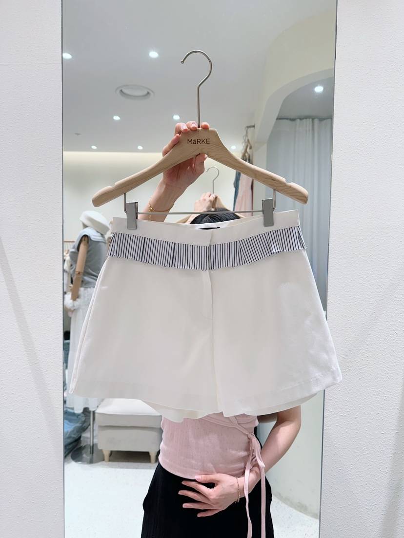 MARKE-P東大門㊣直郵女裝新品時尚推薦真品短褲荷葉邊條紋MARKE-P短褲