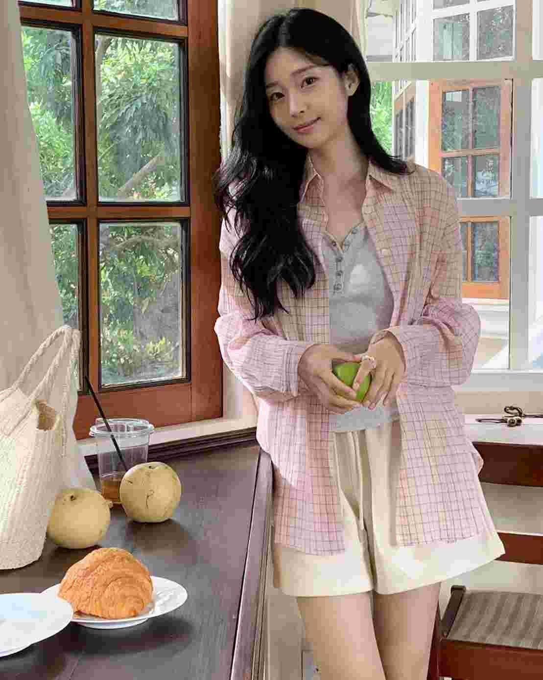 VERY GOOD韓國代購㊣女士新品熱賣時尚職業真品襯衫蕾絲衫VERY GOOD襯衫/蕾絲衫