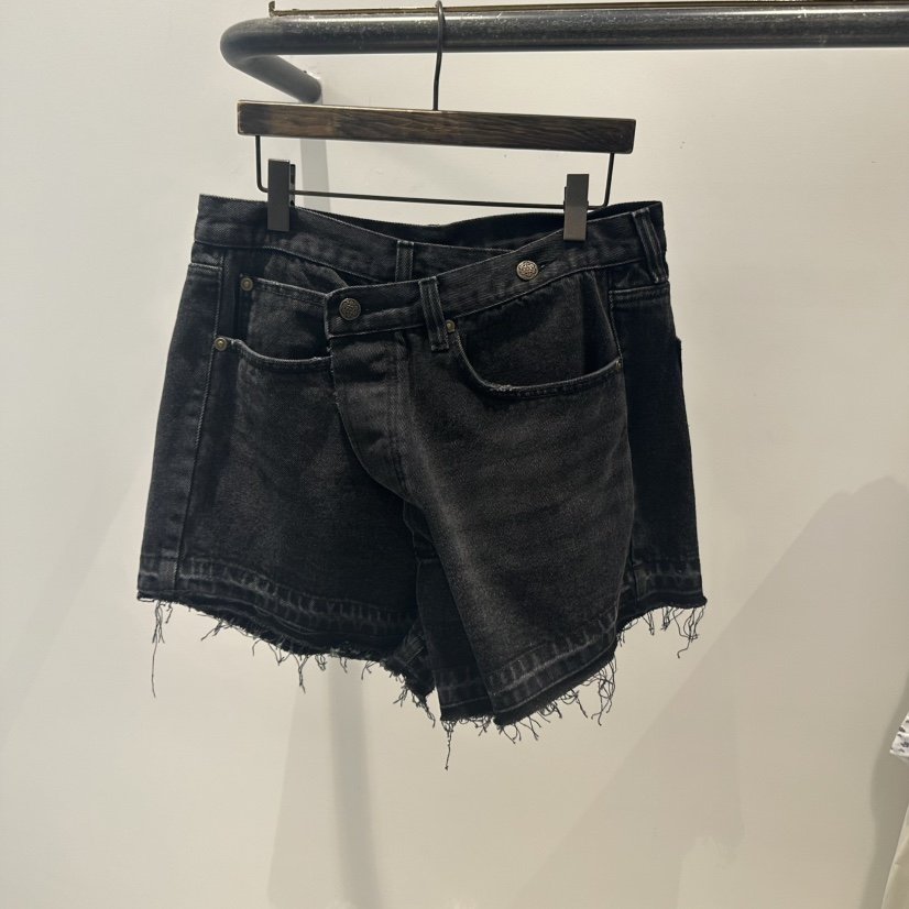 JANE BIRKIN東大門㊣實拍女裝新品時尚推薦職業熱賣人氣短褲JANE BIRKIN設計師品牌短褲