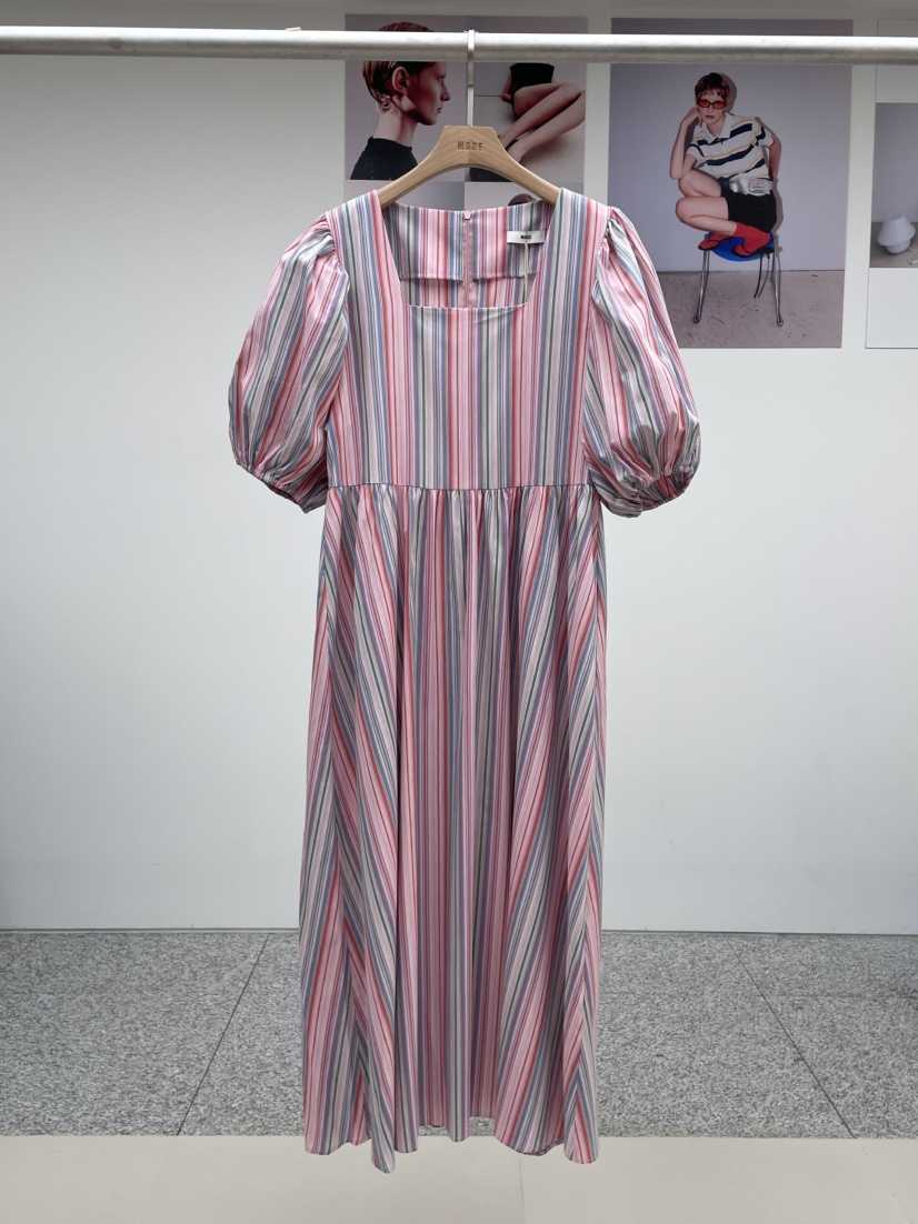 MADE-P韓國代購㊣女裝新款25春夏推薦時尚真品人氣熱賣連衣裙MADE-P連衣裙