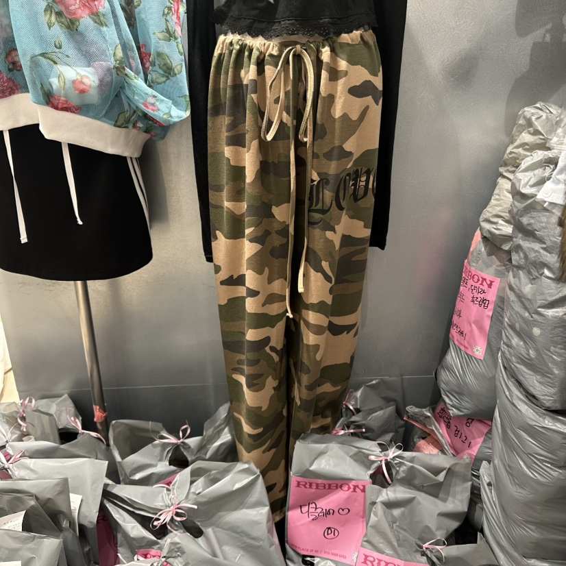 RIBBON韓國代購㊣女士新品25春夏休閑推薦時尚熱賣休閑褲迷彩RIBBON休閑褲