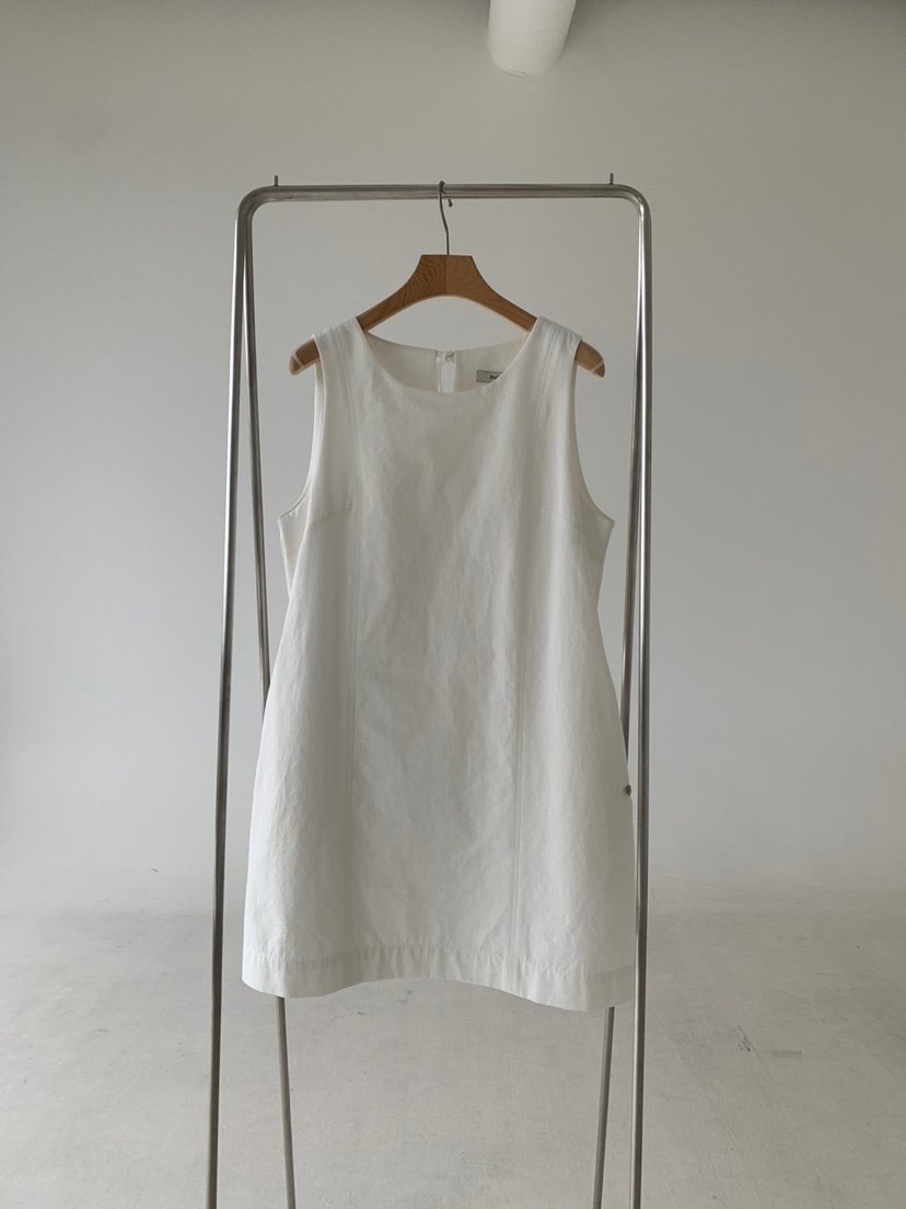 BOUTIQUE SEOUL-P東大門㊣代購女裝新款25春夏休閑連衣裙But ton/BOUTIQUE SEOUL連衣裙