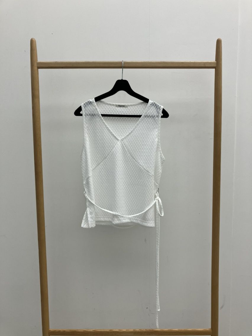 B_GARDER東大門㊣實拍女裝新款休閑人氣25春夏吊帶背心含腰繩B.GARDER吊帶/背心