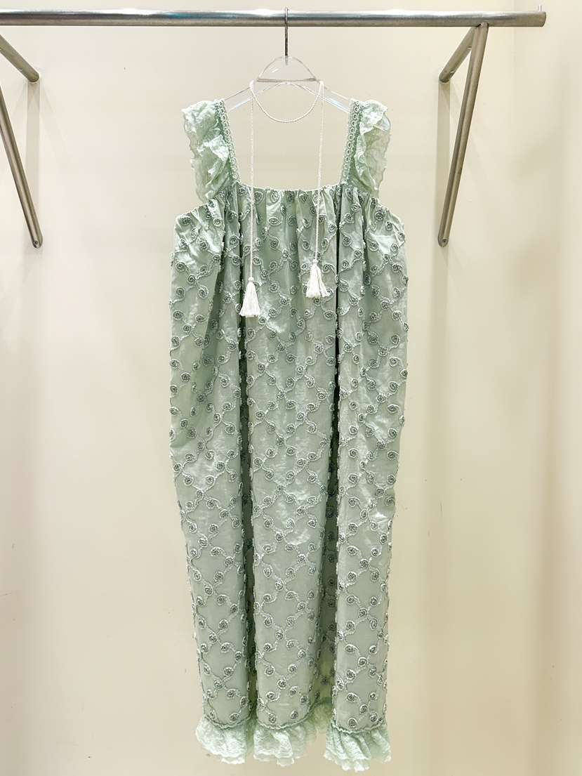81 MARKET-L東大門㊣代購女士新品熱賣25春夏真品人氣連衣裙81 MARKET-L連衣裙