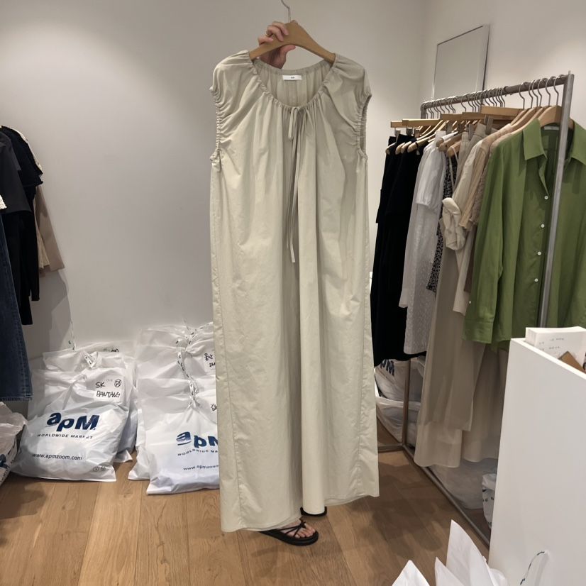 OUR-A東大門㊣實拍女士新品推薦人氣時尚熱賣25春夏連衣裙OUR-A連衣裙