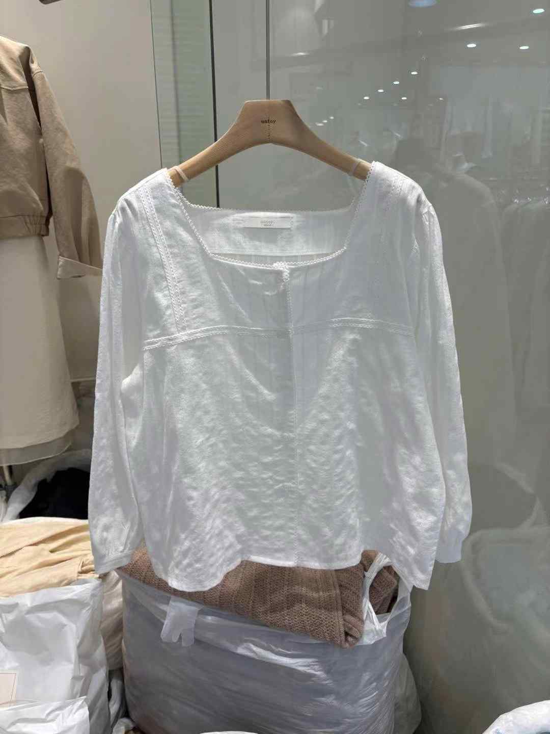 UN.TOY-언토이-T東大門㊣直郵女裝新款時尚人氣襯衫蕾絲衫UN.TOY襯衫/蕾絲衫