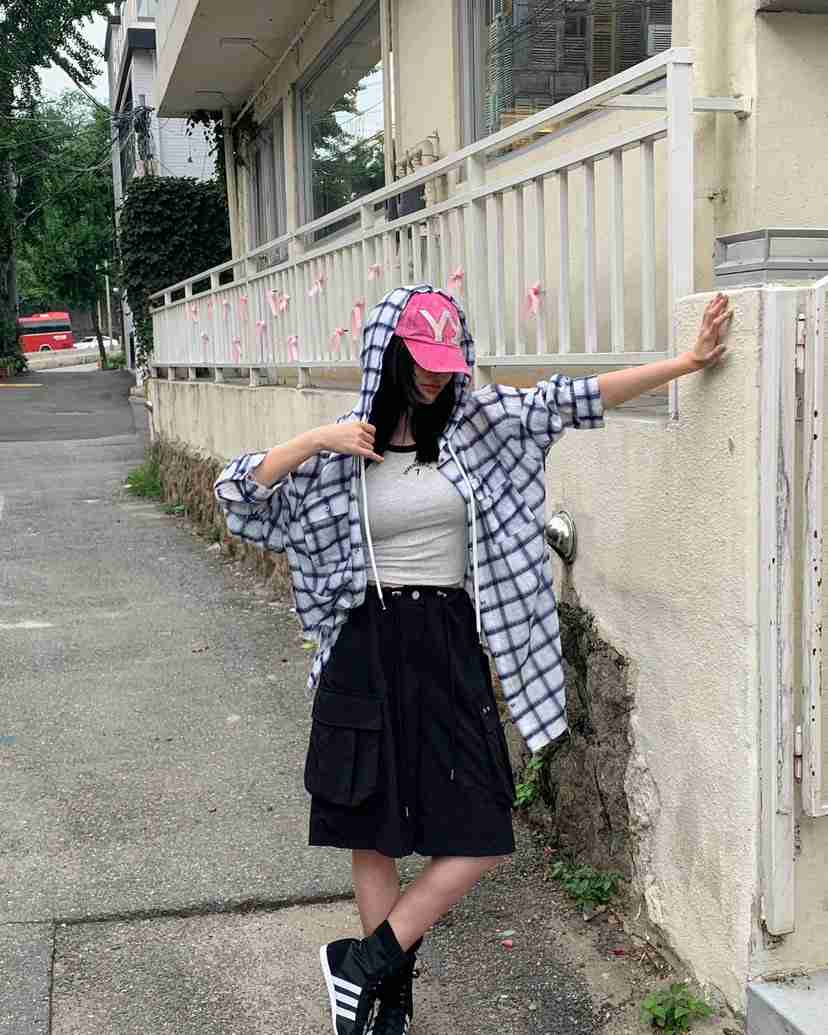 REVE CITE-L東大門㊣直郵女士新款休閑襯衫蕾絲衫格紋連帽REVE CITE襯衫/蕾絲衫