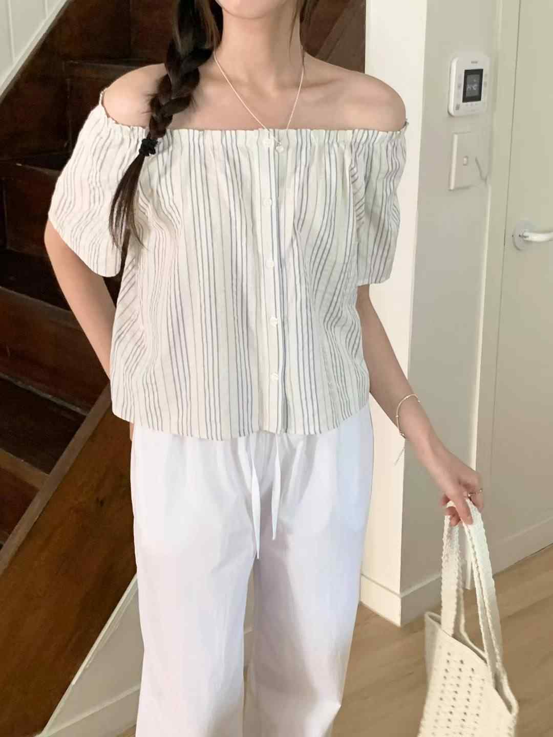 AND東大門㊣實拍女裝新品時尚人氣熱賣真品休閑襯衫蕾絲衫條紋AND襯衫/蕾絲衫