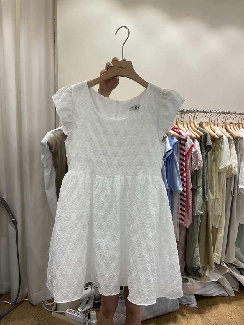 AUVERFIT東大門㊣直郵女裝新品真品25春夏職業休閑推薦連衣裙AUVERFIT連衣裙
