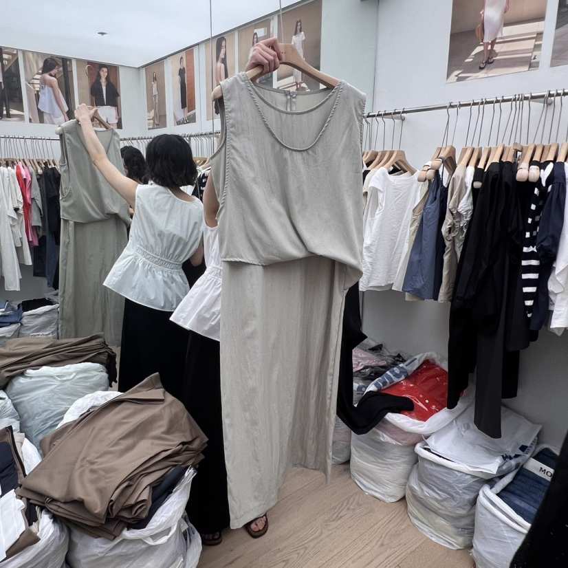 MOI-A東大門㊣直郵女士新款人氣推薦真品時尚熱賣職業連衣裙MOI-A連衣裙
