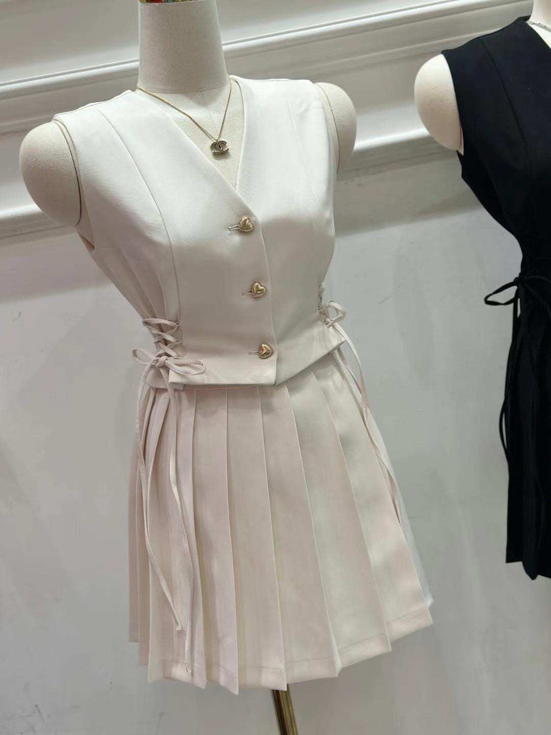 HEE SHOP東大門㊣實拍女裝新款職業時尚人氣真品推薦25春夏套裝HEE SHOP套裝