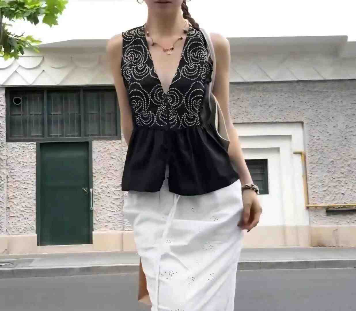 MARCIA-마샤-OT東大門㊣代購女裝新款25春夏休閑馬甲刺繡MARCIA馬甲