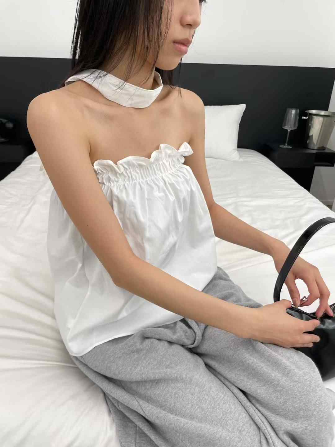 HOLYMOLY東大門㊣直郵女裝新款職業推薦人氣吊帶背心荷葉邊HOLYMOLY吊帶/背心