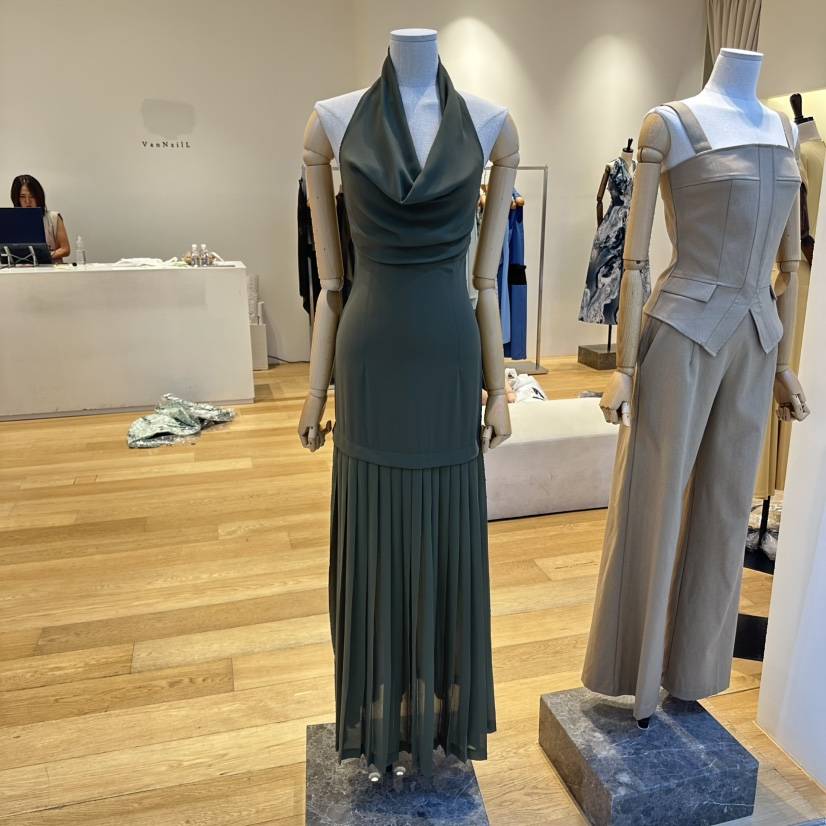 VAN NZILL東大門㊣直郵女裝新品真品25春夏推薦人氣連衣裙VAN NZILL連衣裙