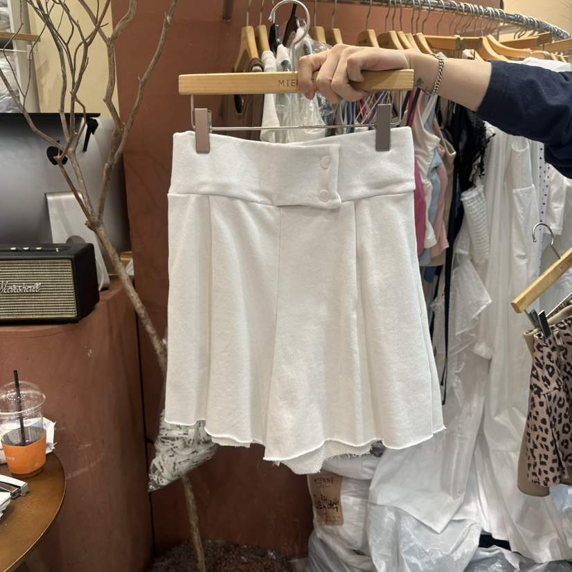 MIENNE韓國直郵㊣女裝新品時尚熱賣人氣推薦職業休閑短褲紐扣MIENNE短褲