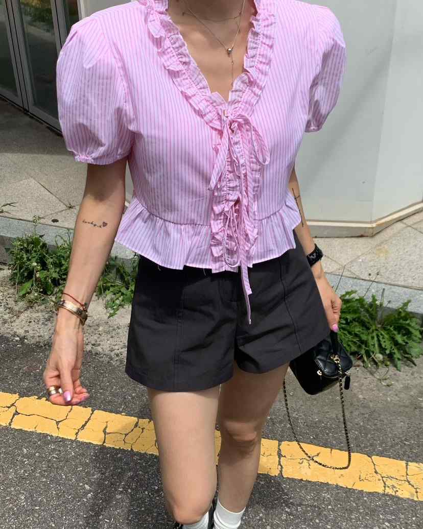REVE CITE-L東大門㊣代購女裝新品真品襯衫蕾絲衫荷葉邊蝴蝶結REVE CITE襯衫/蕾絲衫