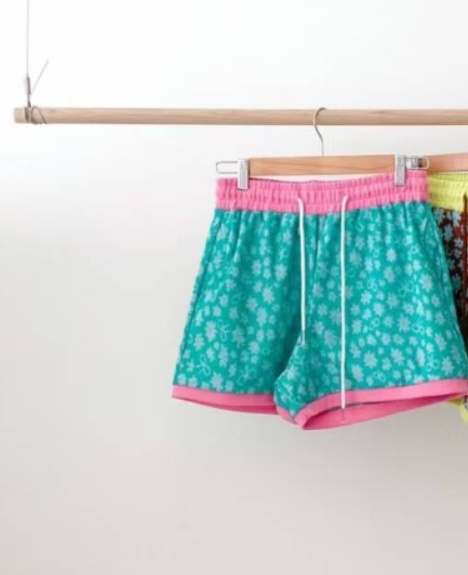 L V C韓國代購㊣女裝新品25春夏推薦時尚人氣休閑職業短褲L_V_C短褲