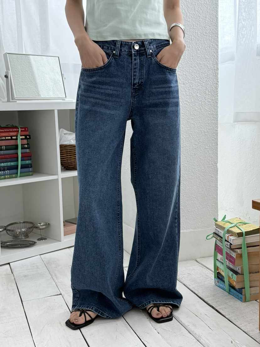 EOMPIT韓國代購㊣女裝新品人氣熱賣時尚推薦職業休閑牛仔褲EOMPIT牛仔褲