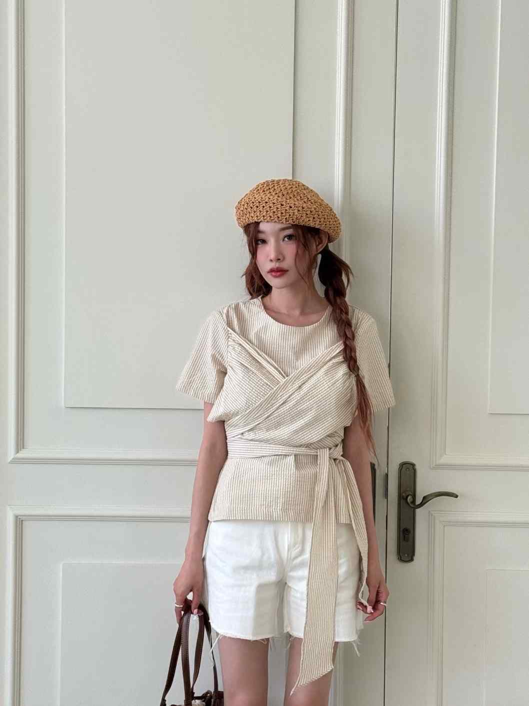 GISELE東大門㊣代購女裝新款熱賣職業人氣真品時尚襯衫蕾絲衫GISELE襯衫/蕾絲衫