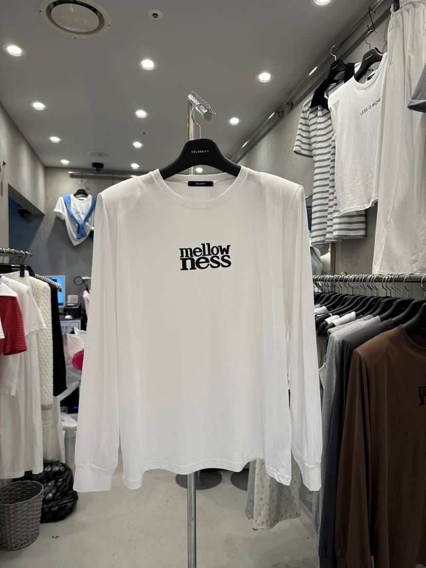 CELEBRITY-A東大門㊣代購女裝新品推薦時尚人氣25春夏長袖T恤CELEBRITY-A長袖T恤